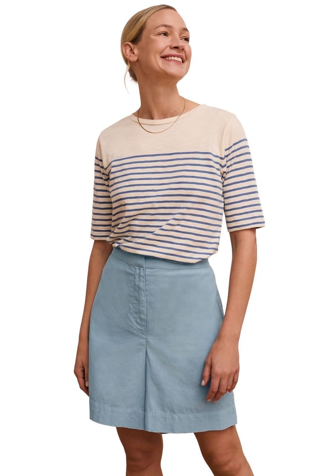 Celtic & Co Celtic & Co Women's Summer City Short in Baby Blue - 3