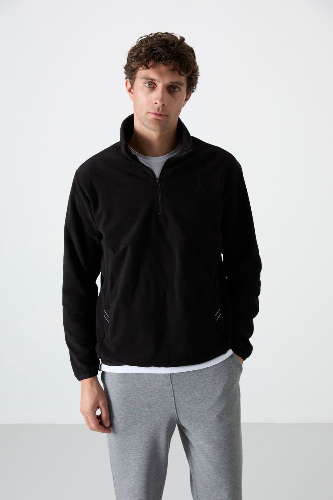 Tommy Life Tommy Life Men's Slim Fit Half-zip Plush Sweatshirt in Black