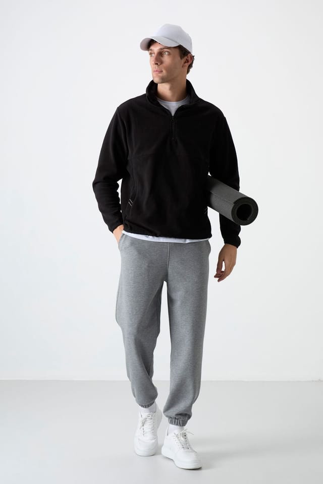 Tommy Life Tommy Life Men's Slim Fit Half-zip Plush Sweatshirt in Black - 2