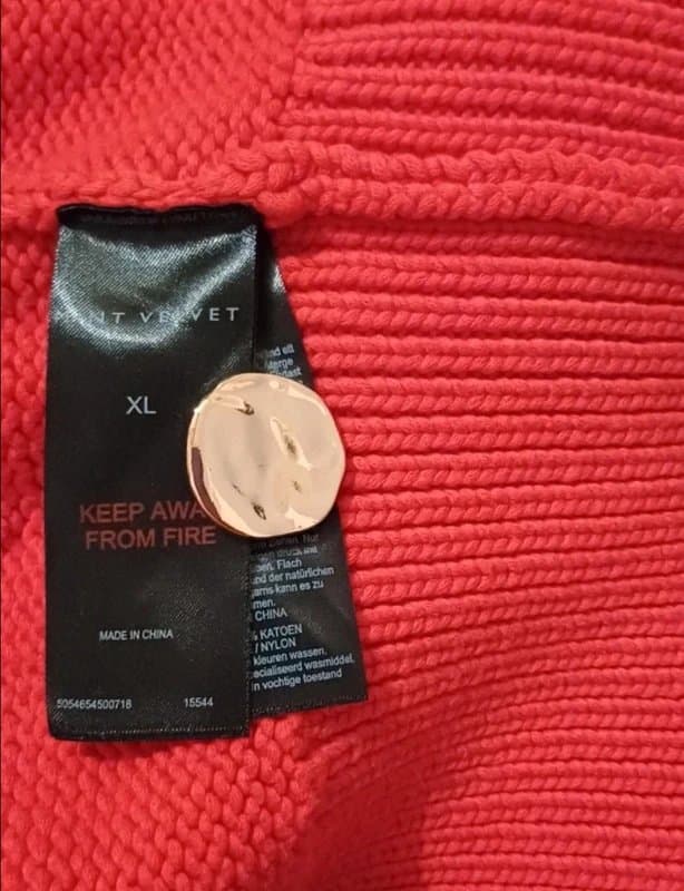 Mint Velvet Mint Velvet Red Button Knit Top RRP £89 - size XL/18