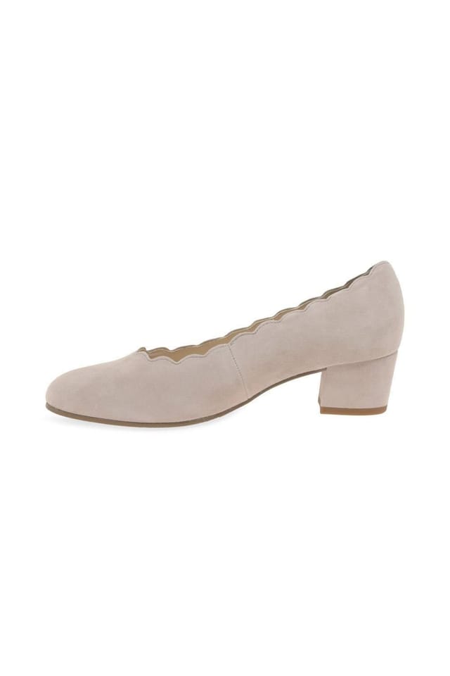 Gabor Gabor Women's 'Gigi' Court Shoes in Pale Pink - 2