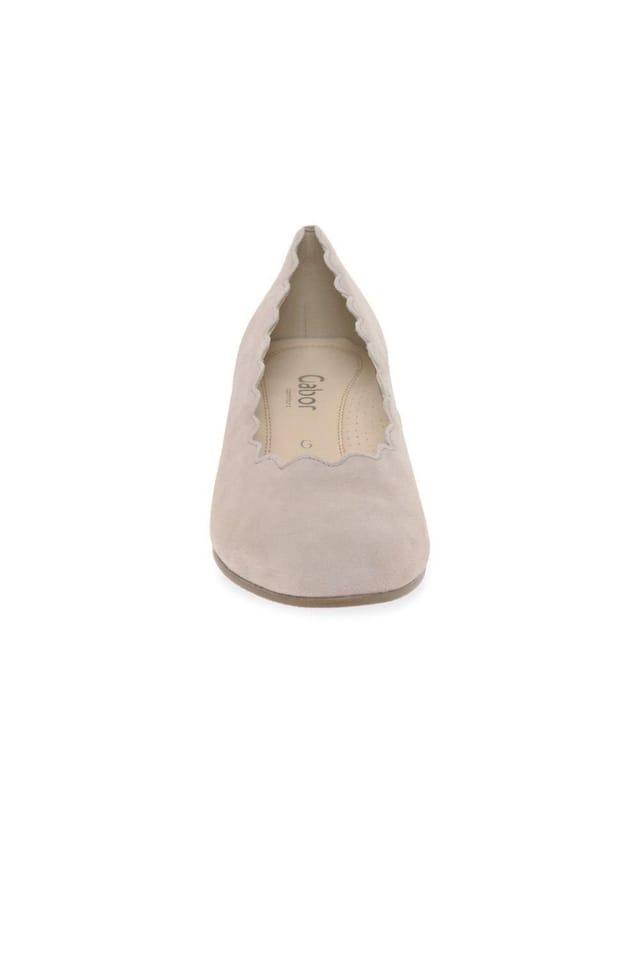 Gabor Gabor Women's 'Gigi' Court Shoes in Pale Pink - 3