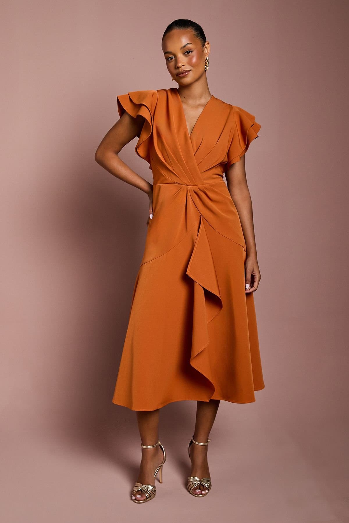 Coast Coast Women's Petite Short Sleeve V Neck Wrap Front Midi Dress in Rust