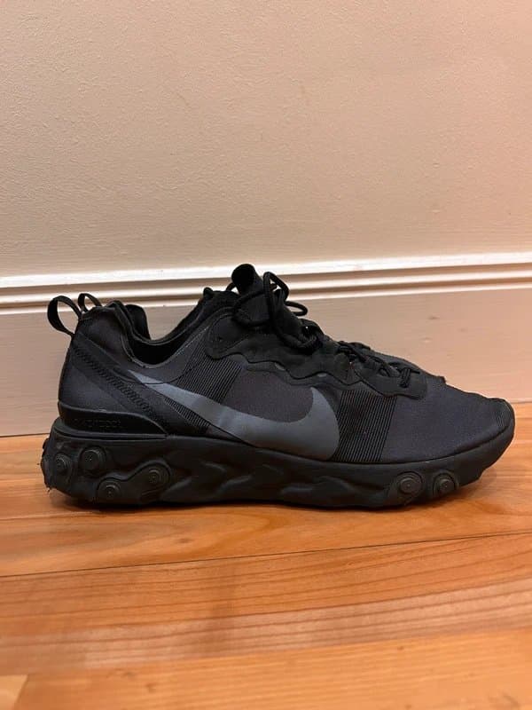 Nike Nike React Element Triple Black Trainers UK 9.5 EU 44.5 Men’s