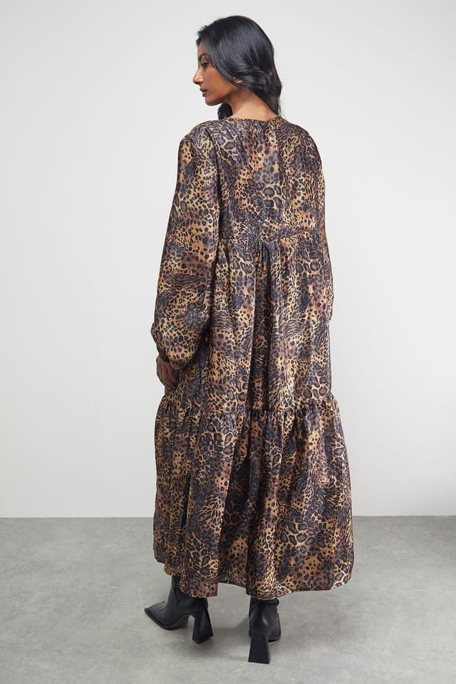 Warehouse Warehouse Women's Textured Organza Wrap Tier Smock Midi Dress in Animal - 3