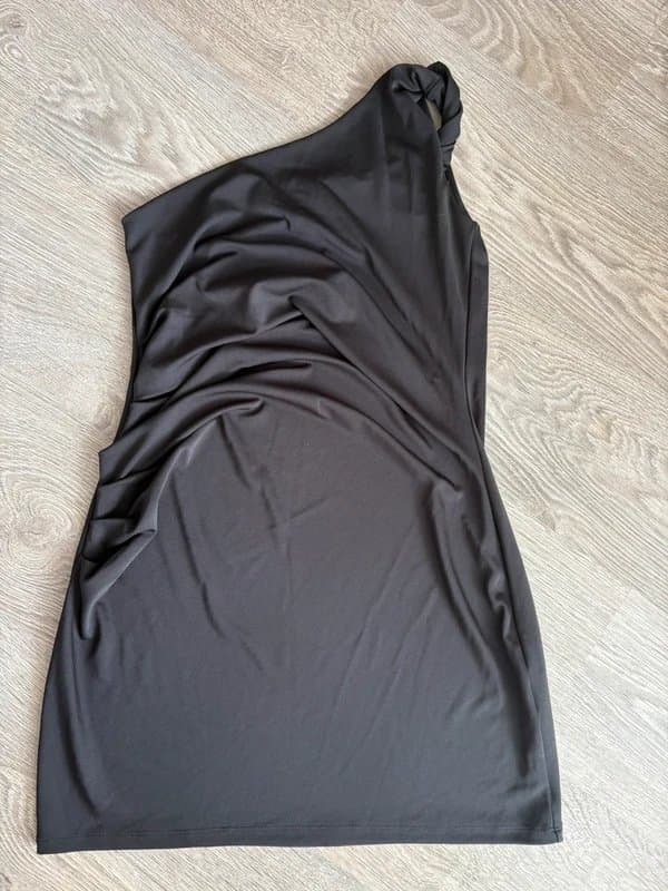 H&M H&M One Shoulder Ruched Mini Dress Black Size M Bodycon Party Evening Cocktail