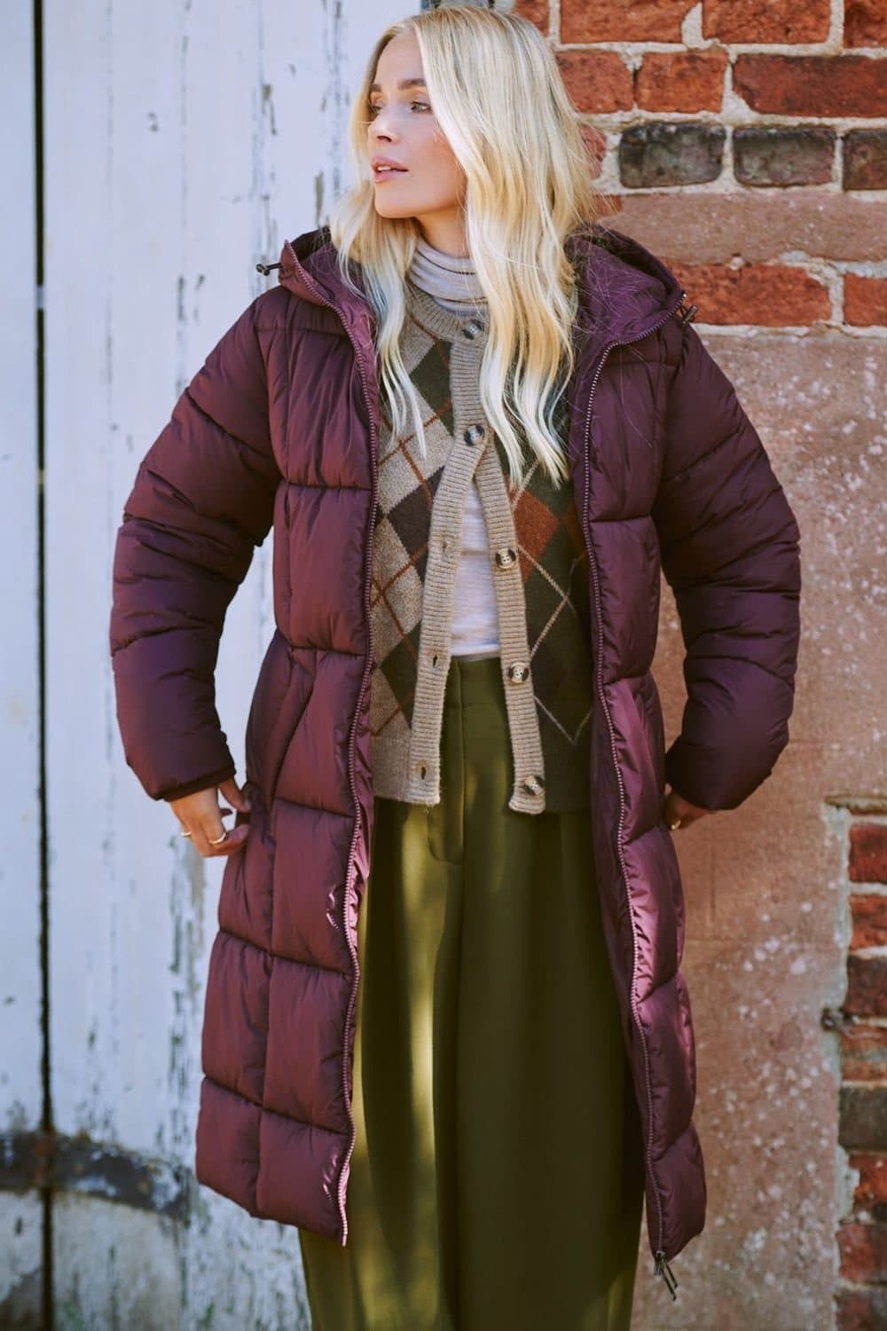 Klass. Klass. Women's Long Hooded Puffer Coat in Burgundy