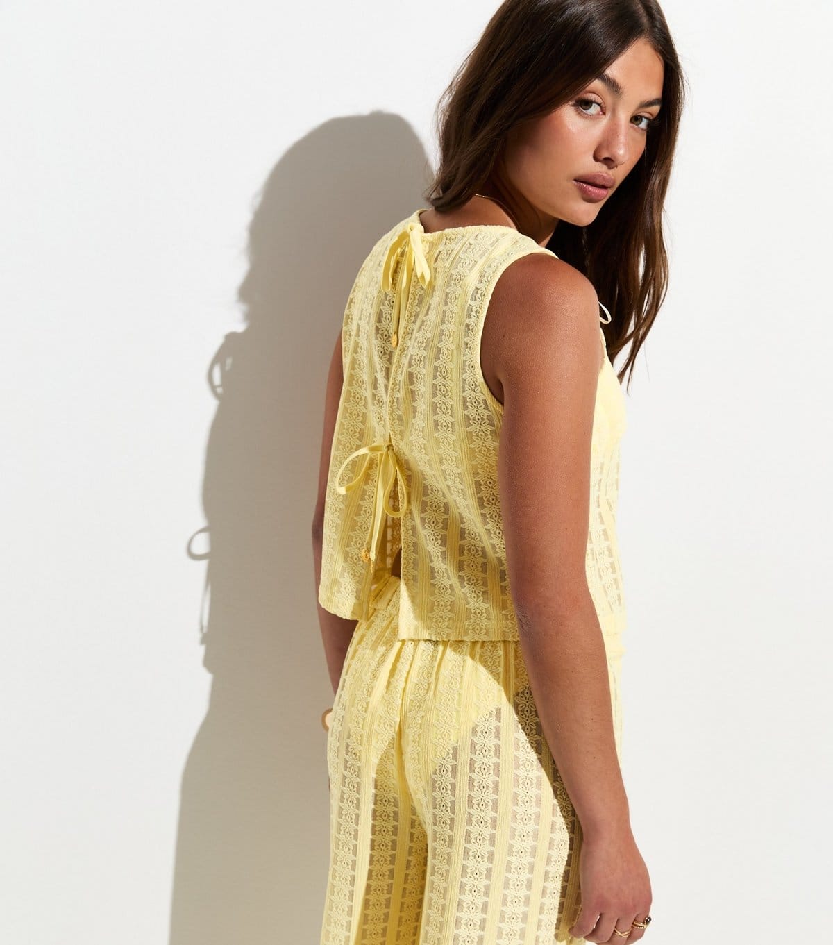 New Look Women's Light Yellow Lace Tie Back Beach Sleeveless Top New Look - 4