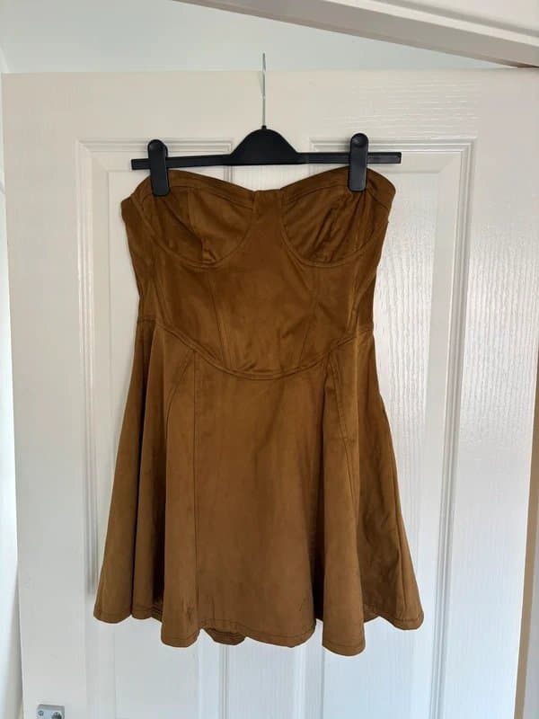 Bershka Strapless faux suede tan dress Bershka L