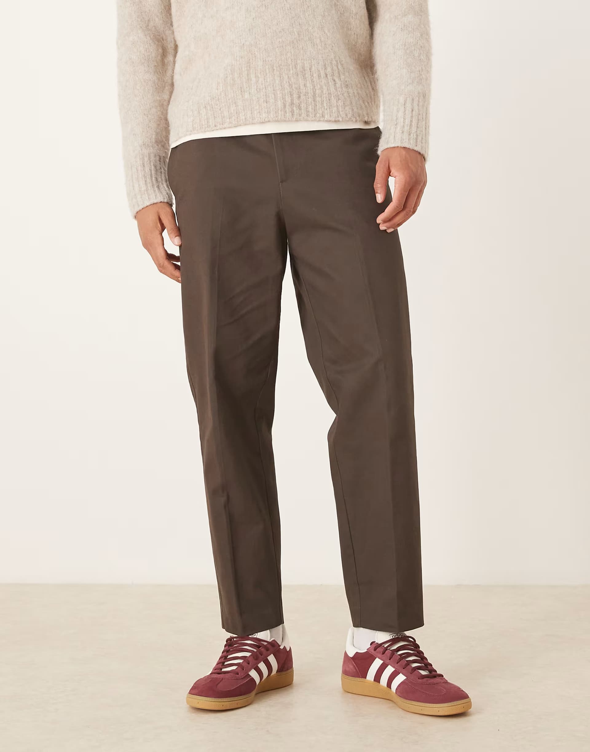 ASOS ASOS DESIGN 100% cotton relaxed tapered trousers in brown