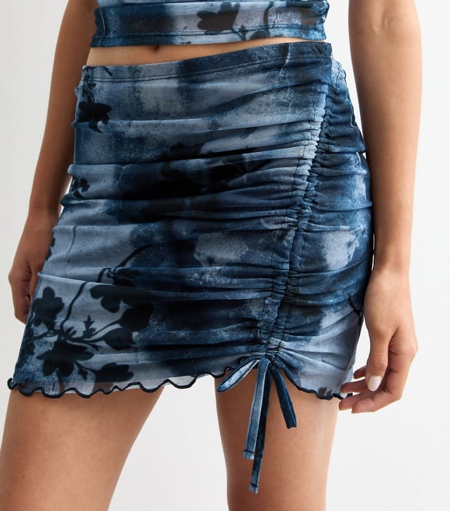 New Look Women's Blue Floral Print Ruched Mesh Mini Skirt New Look - 2