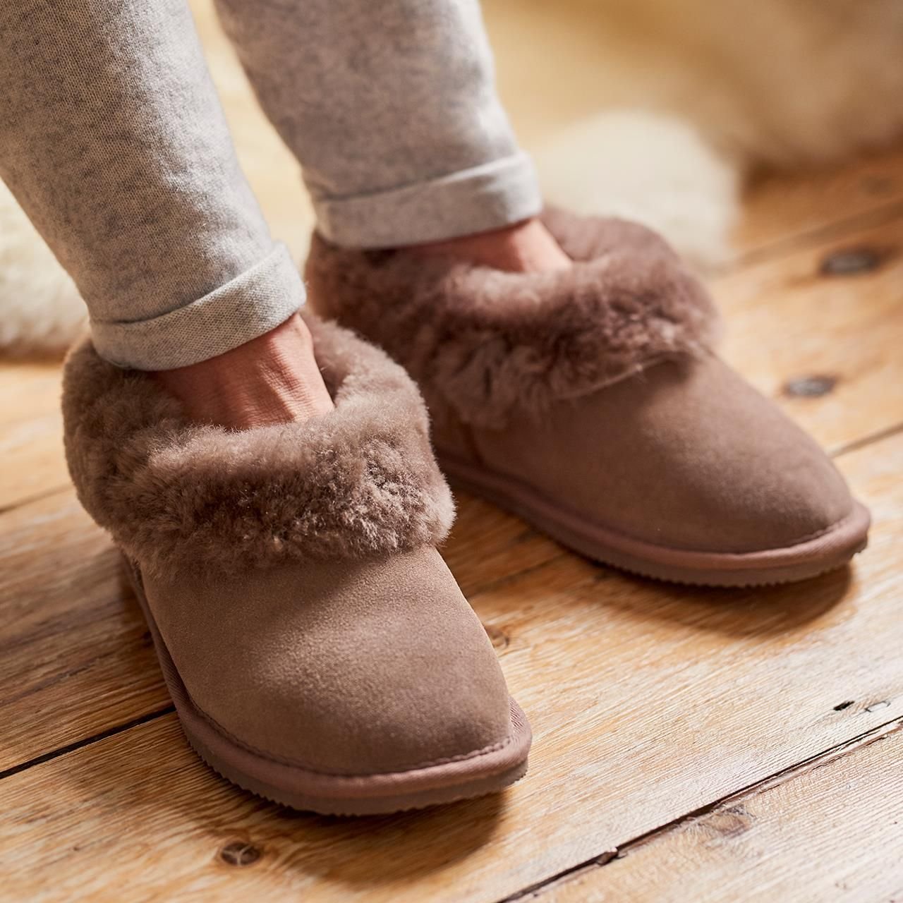 mysmartbuy mysmartbuy Women's Suede & Sheepskin Short Slipper Boots - Comfortable & Stylish Plush Fur Lined Indoor House Shoe Footwear with Rubber Sole - 2