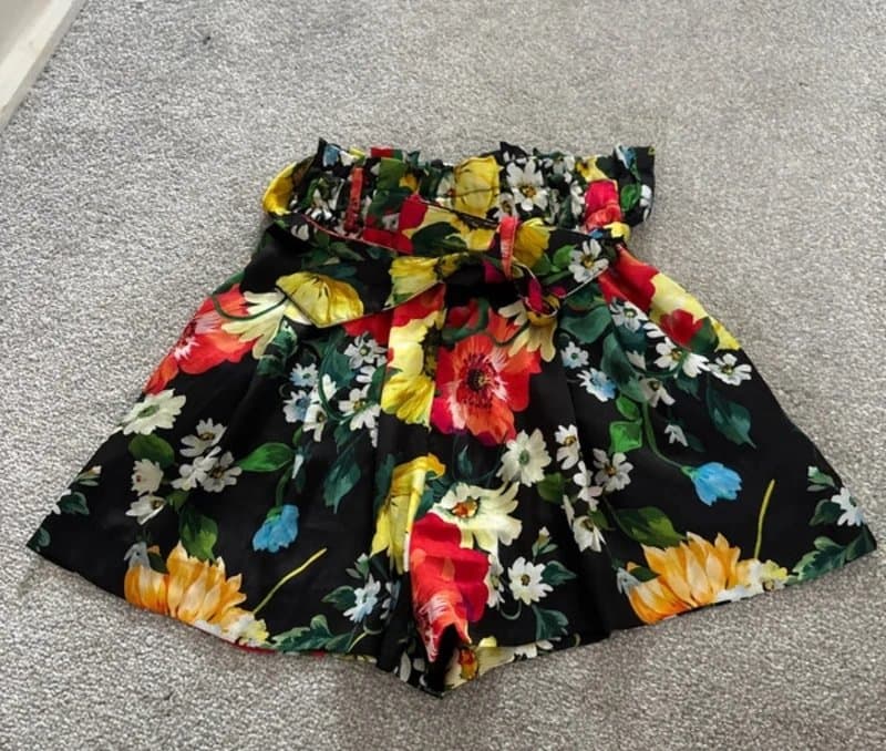 Zara Zara floral silky shorts xs 6
