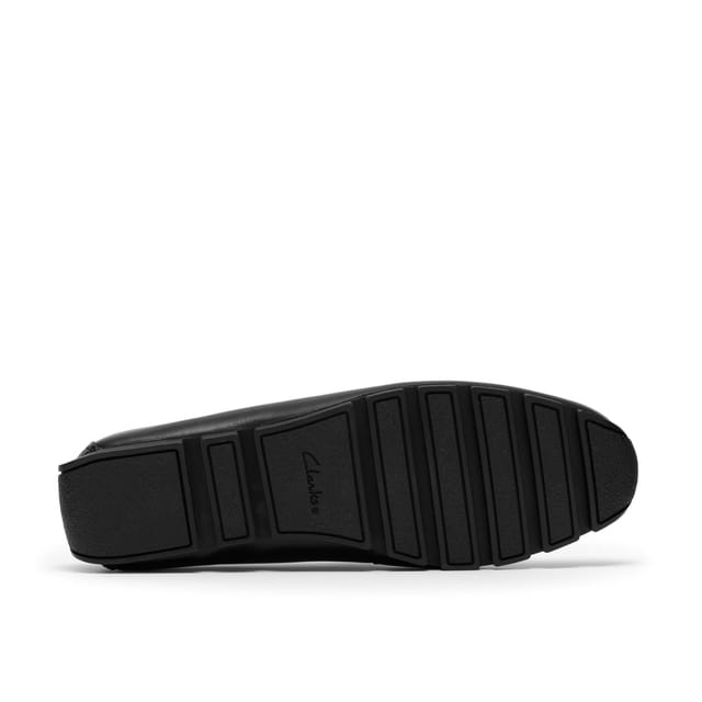 Clarks Clarks Men's Corsley Plain Black Leather Loafers, Slip Ons - 3