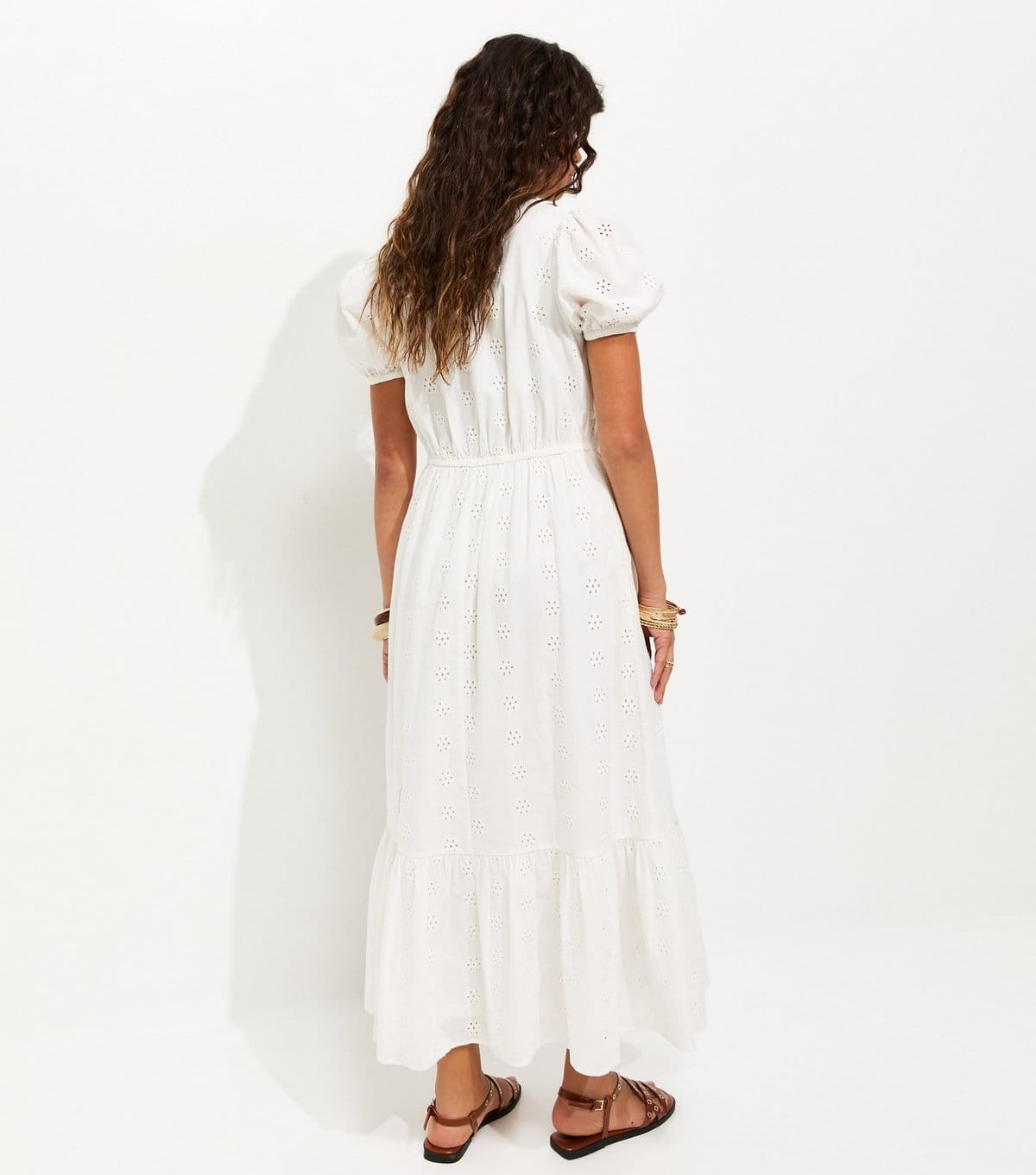 New Look Women's White Cotton Broderie Anglaise Puff Sleeve Midi Dress New Look - 4