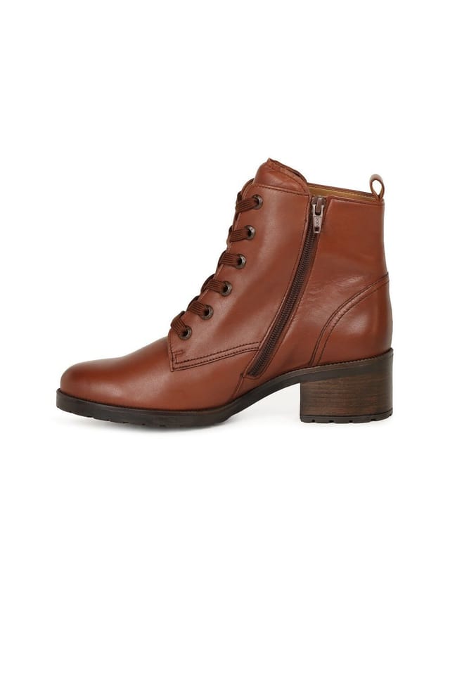 Gabor Gabor Women's 'Jolyon' Ankle Boots in Tan - 2