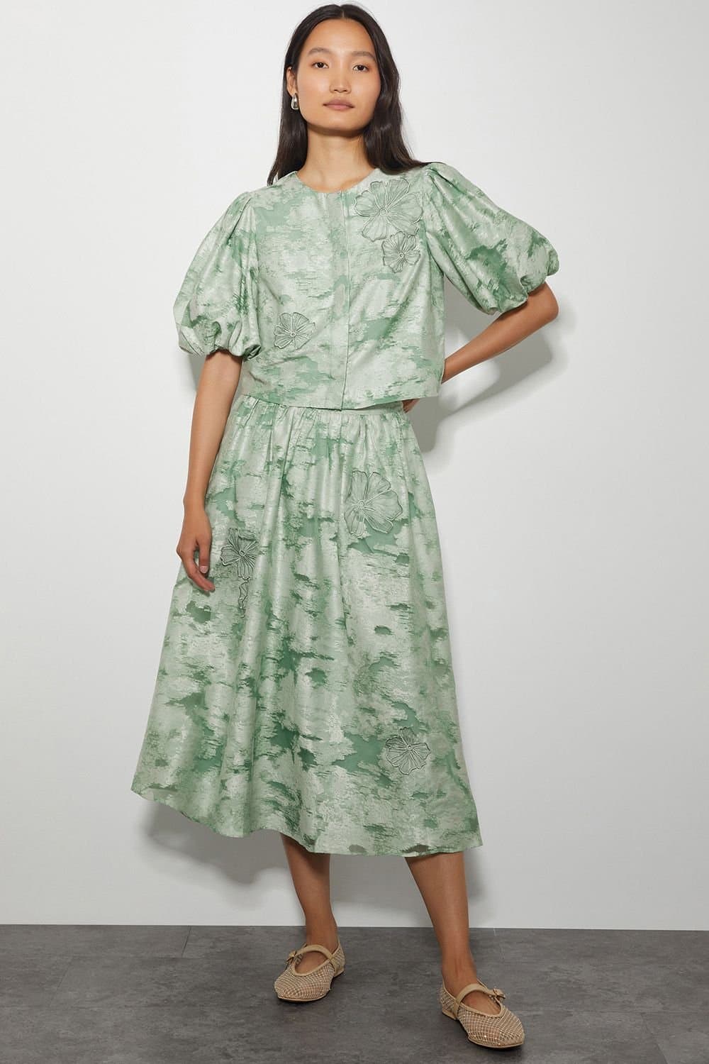Monsoon Monsoon Women's Josie Puff Sleeve Floral Jacquard Top Green