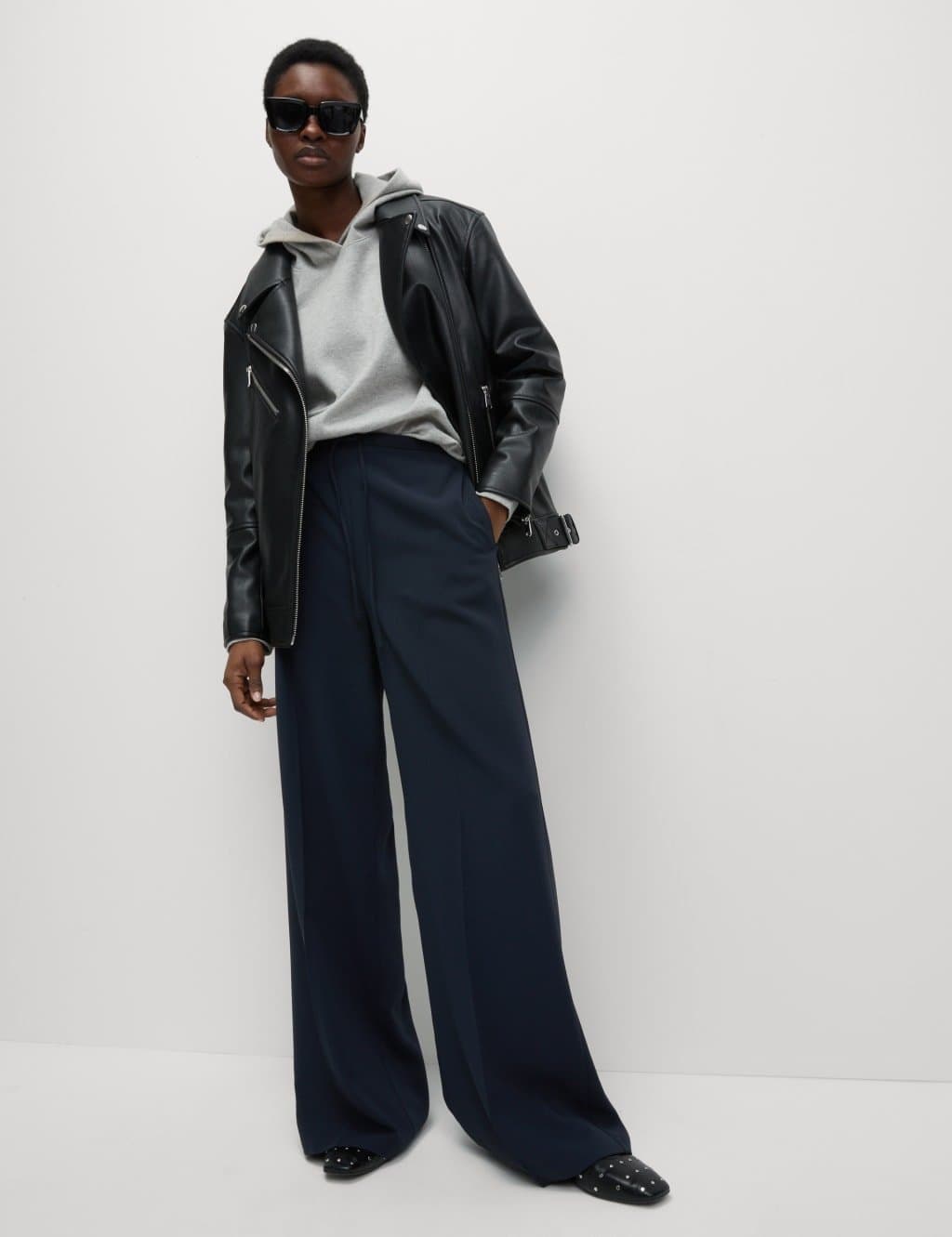 Marks & Spencer M&S Crepe Elasticated Waist Wide Leg Trousers Dark Navy
