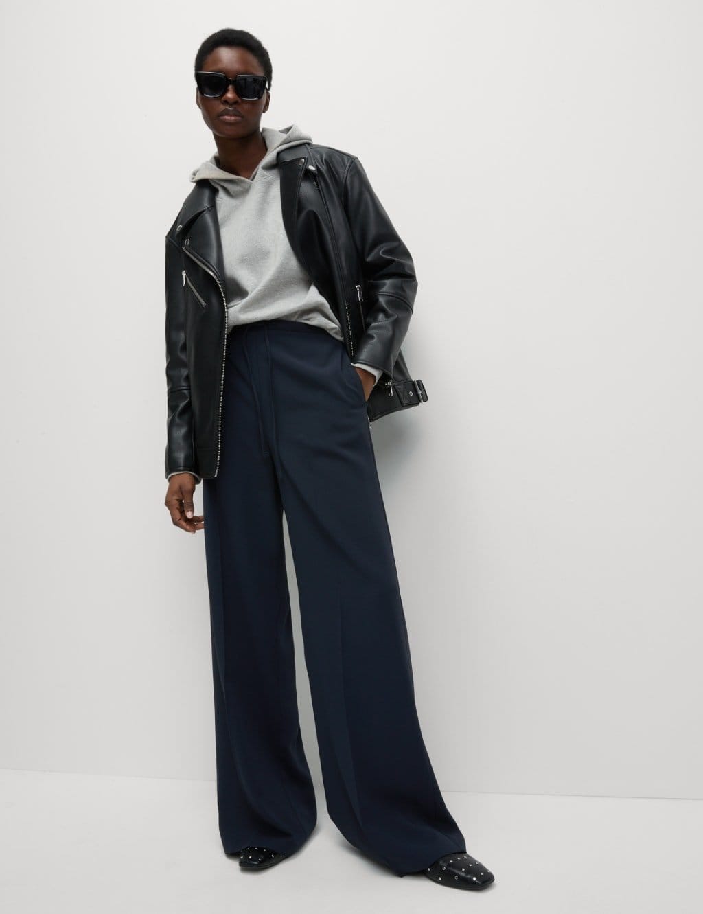 Marks & Spencer M&S Crepe Elasticated Waist Wide Leg Trousers Dark Navy - 1