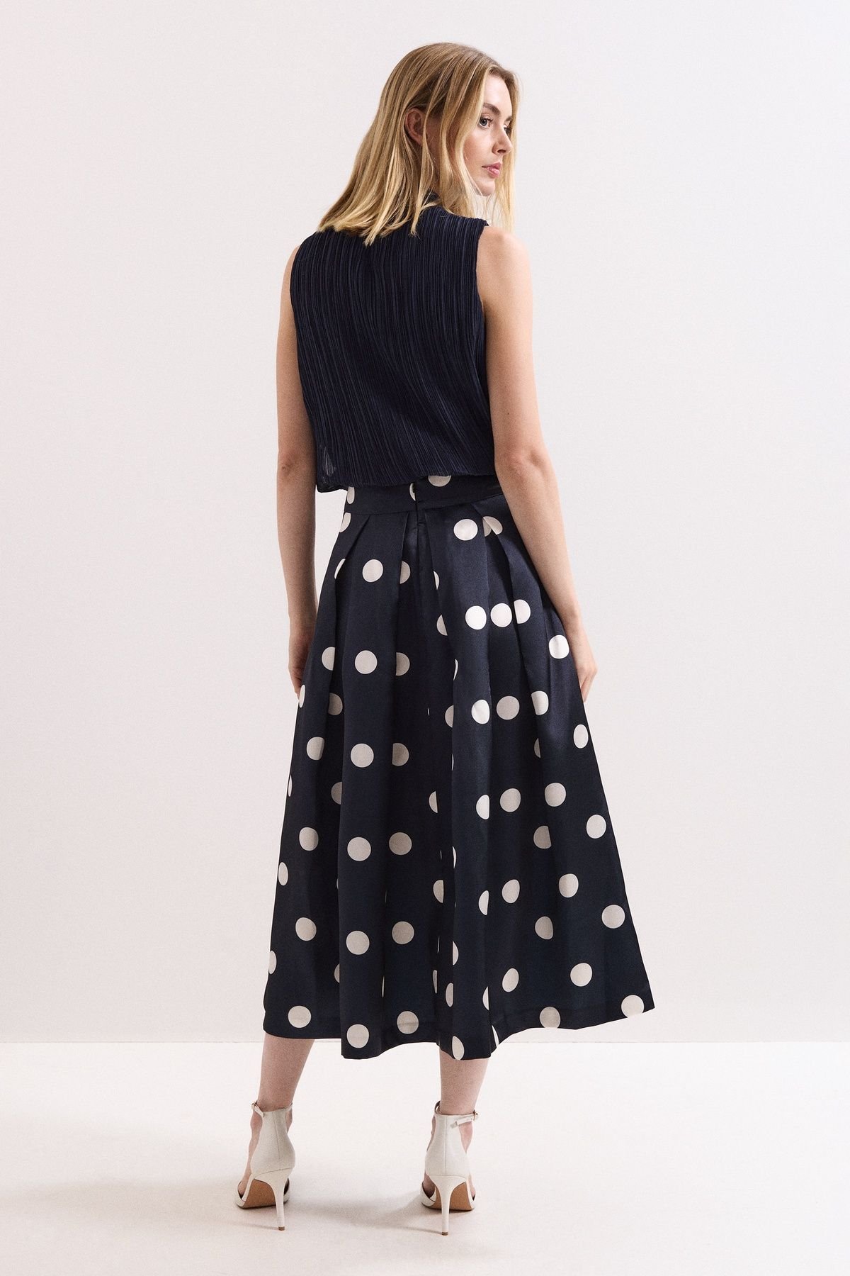 Phase Eight Phase Eight Women's Celeste Midi Skirt in Dark Navy - 4