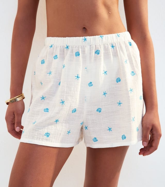 New Look Women's White Starfish Embroidered Beach Cover Up Shorts New Look - 2