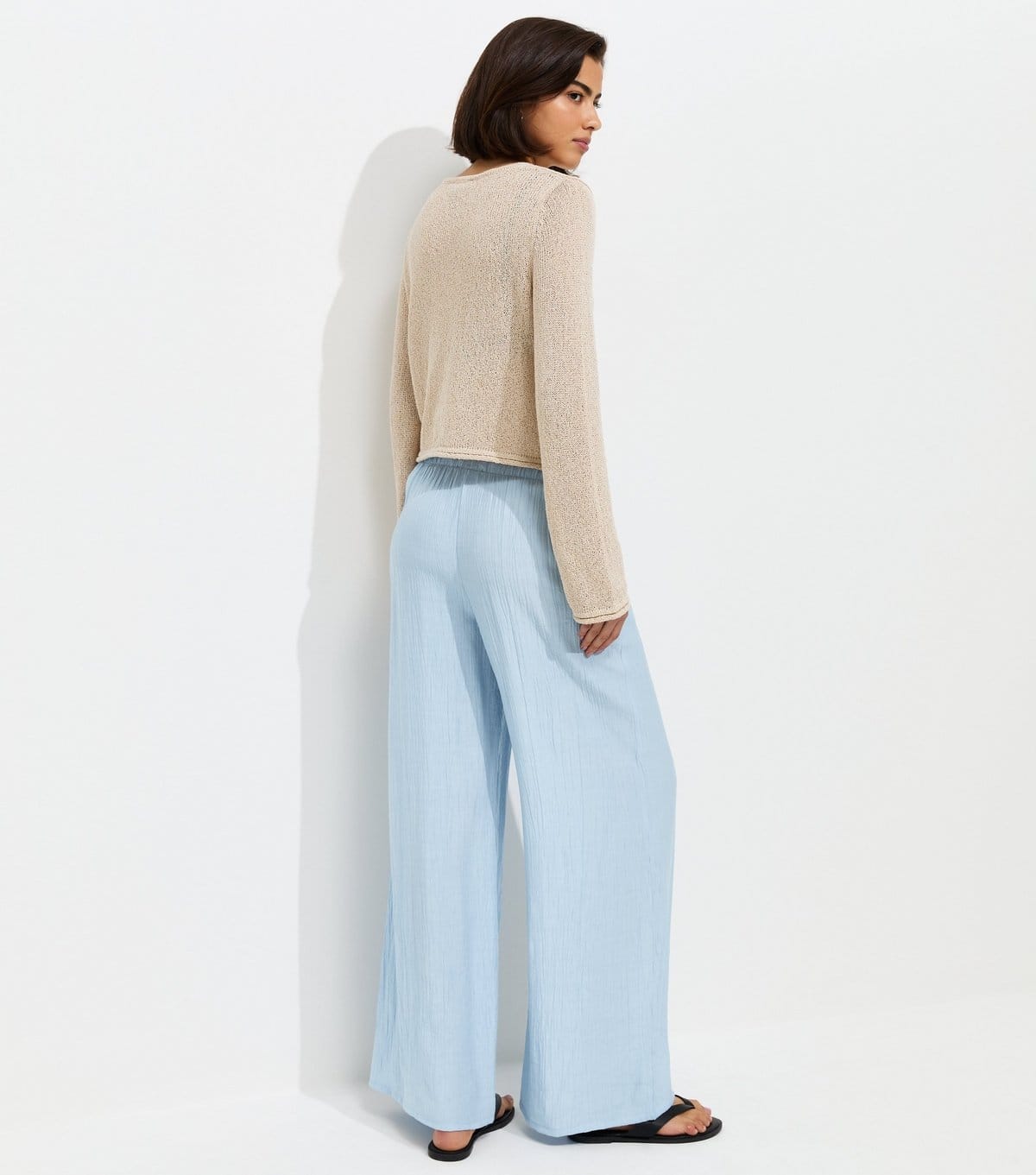New Look Women's Light Blue Crinkle Wide Leg Trousers New Look - 4