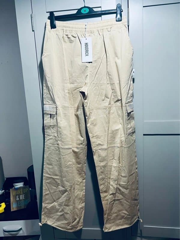 Hoodrich Beige Hoodrich elastic waist straight fit cargo trousers utility trousers