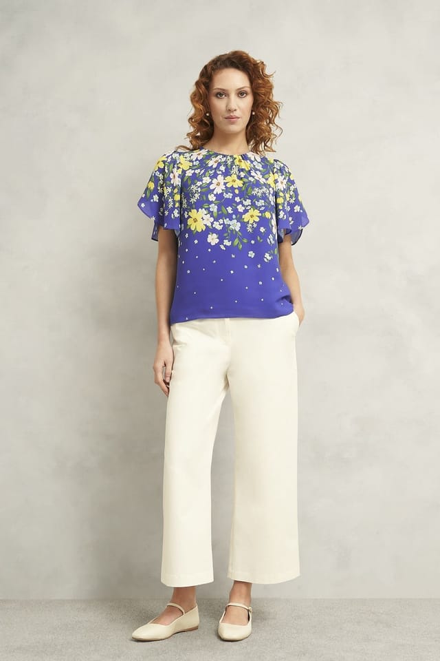 Hobbs London Hobbs London Women's Verena Flutter Sleeve Floral Top in Royal - 3