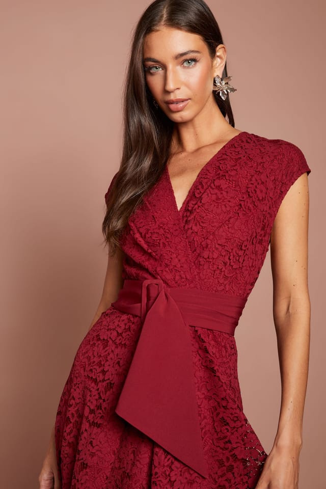 Coast Coast Women's Belted Lace Midi Dress in Wine - 2