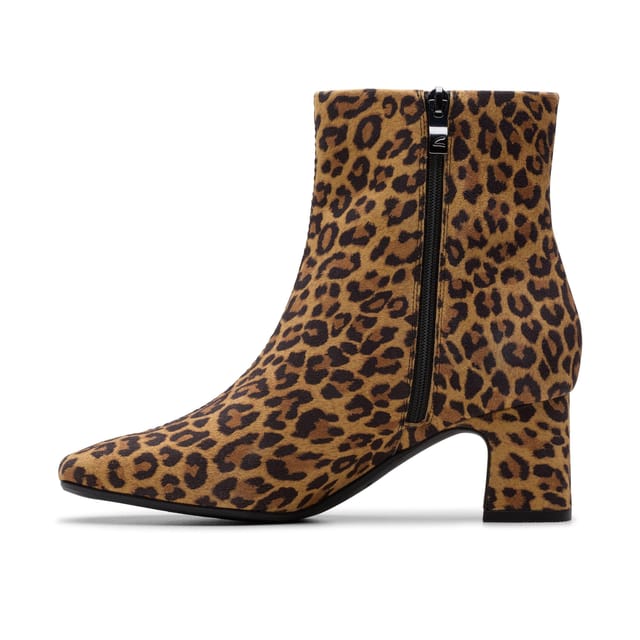 Clarks Clarks Women's Fernie Zip Leopard Suede Ankle Boots in Brown - 2
