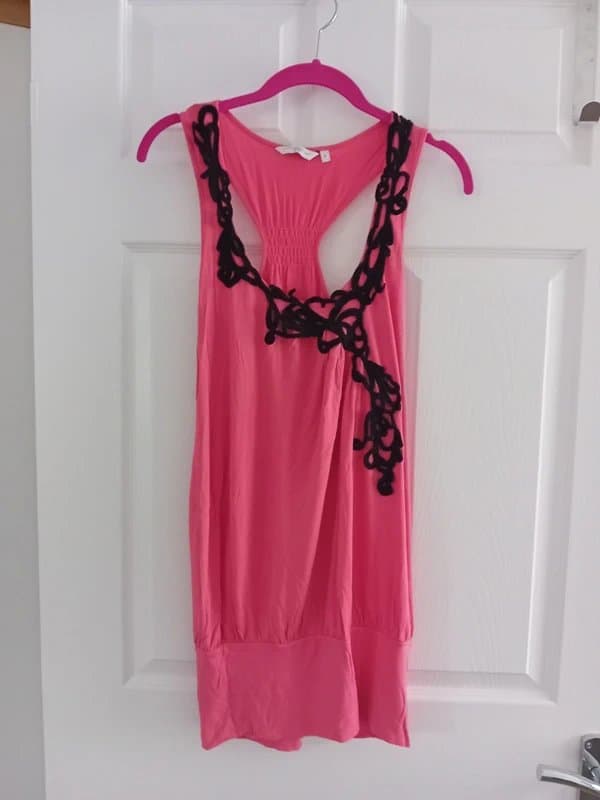 New Look Stunning dress coral and black 8-10