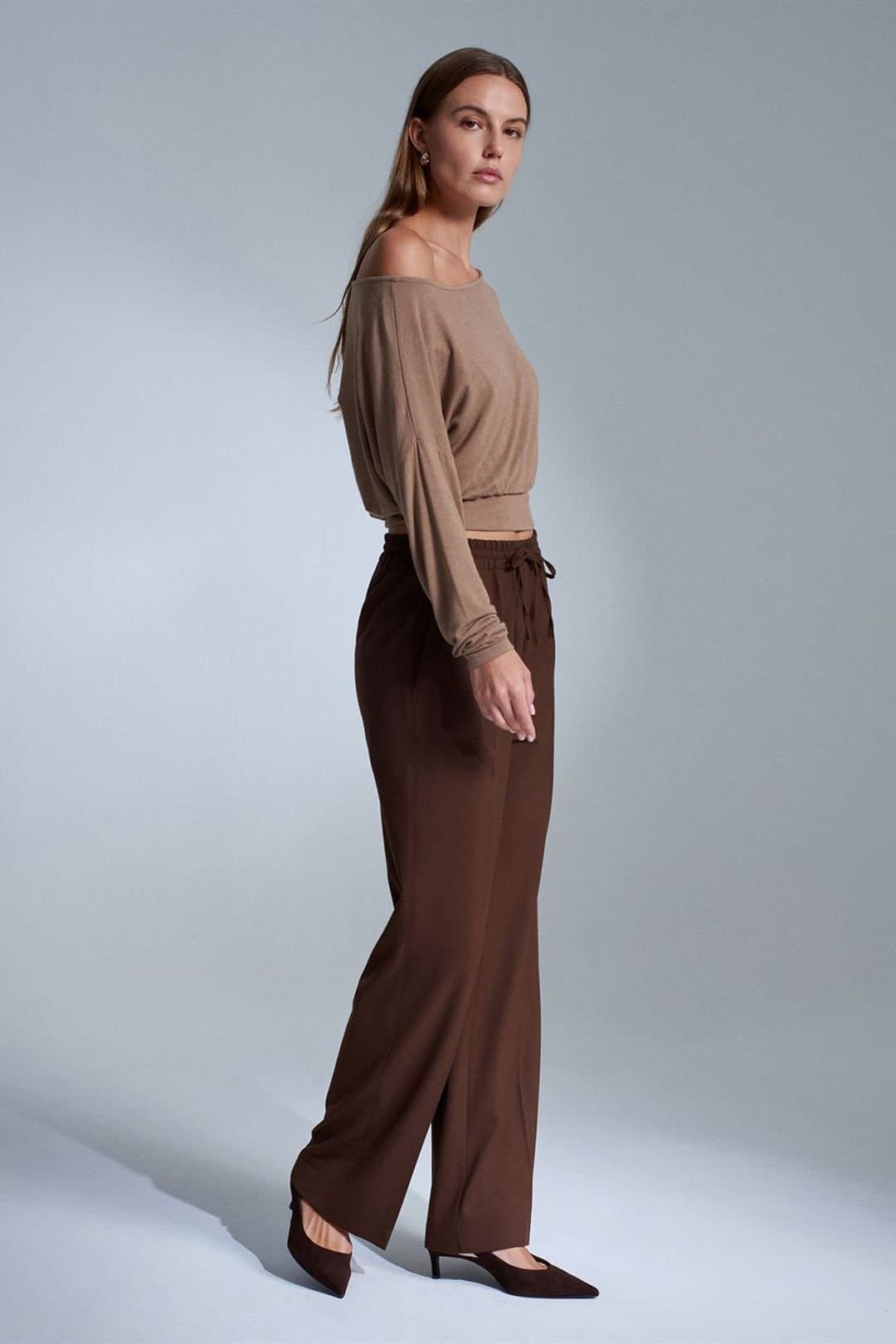 Dilvin Dilvin Women's Women's Straight-leg Crepe Trousers in Brown