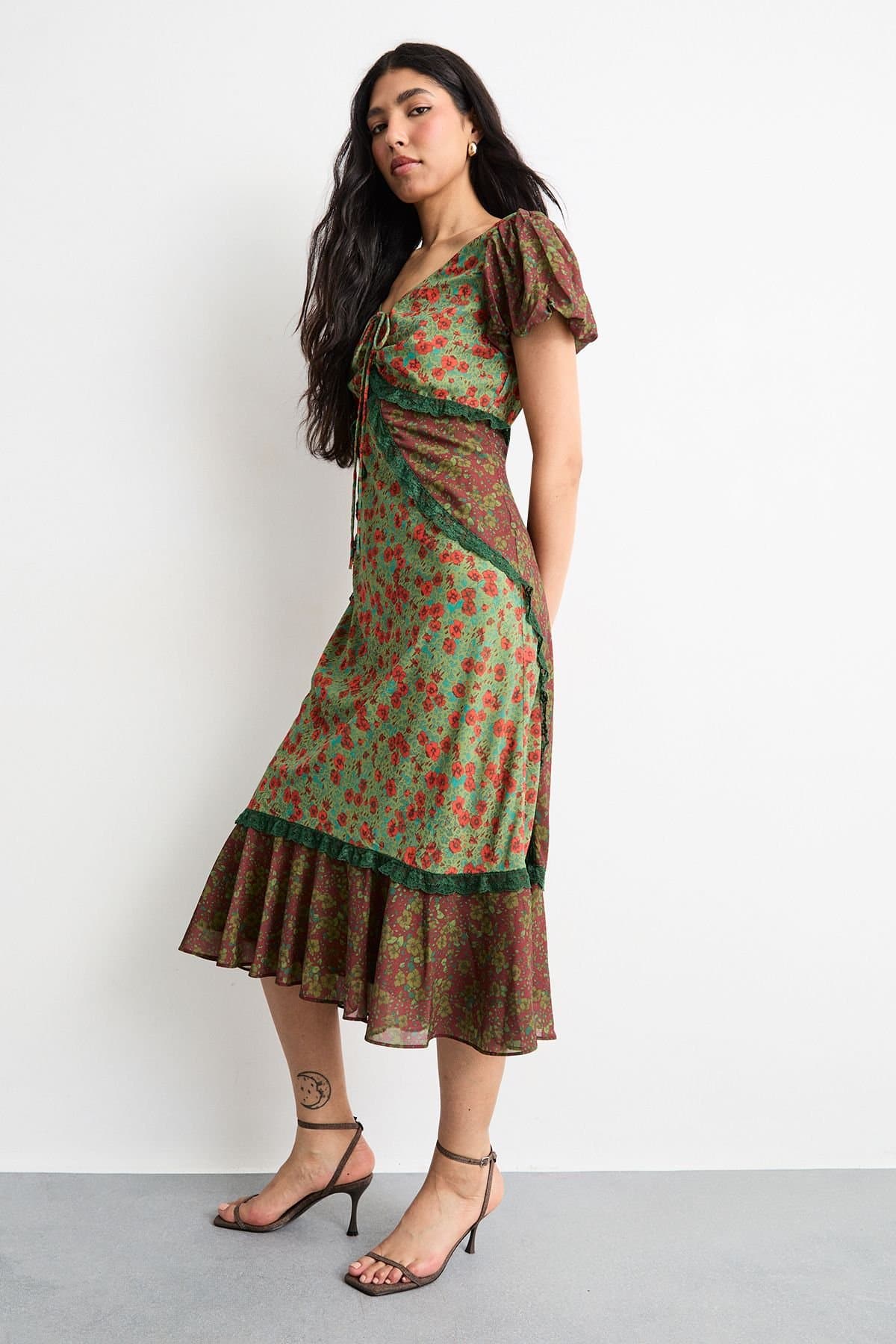 Warehouse Warehouse Women's Mixed Floral Georgette Lace Insert Tendril Hem Midi Tea Dress