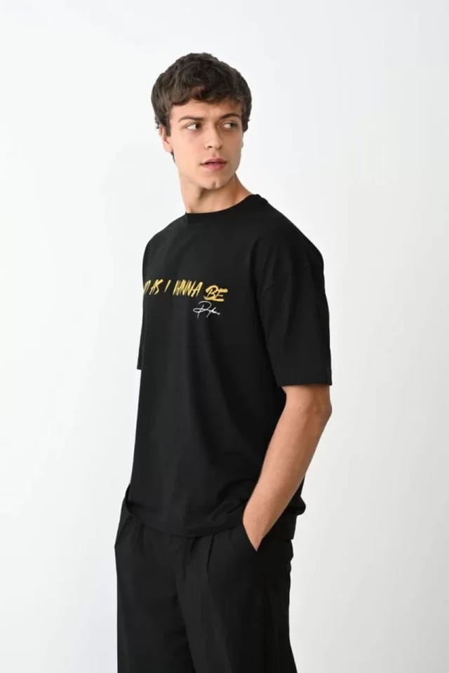 Janes Janes Men's Oversized Text Print Crew Neck T-shirt in Black - 3