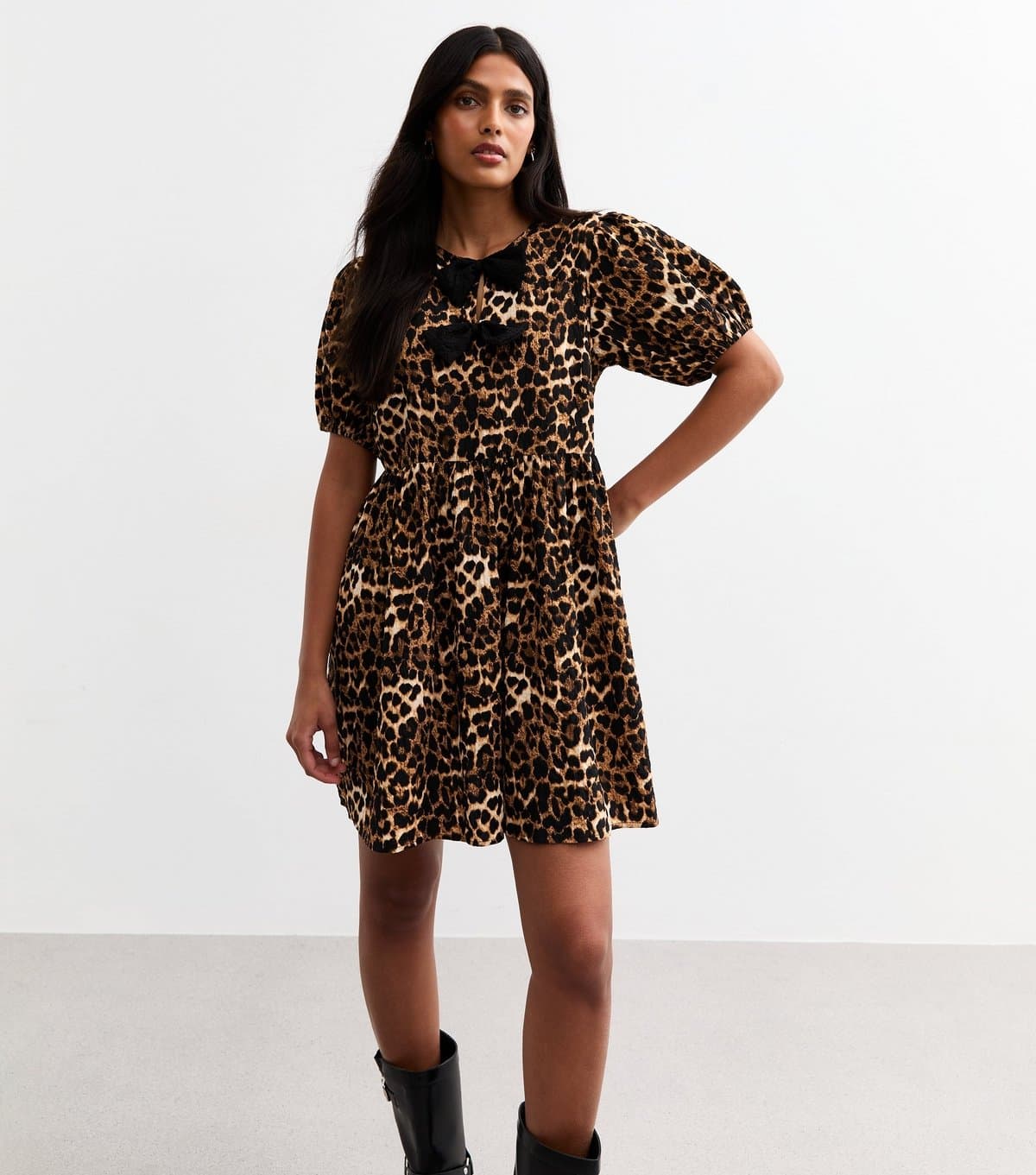 New Look Women's Brown Leopard Print Bow Detail Mini Dress New Look