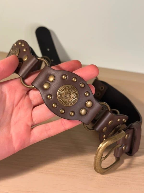 Bershka Stunning Brown Western-Style Belt With Bronze details