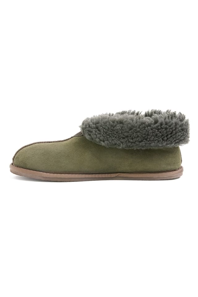 Celtic & Co Celtic & Co Men's British Shearling Bootee Slippers in Olive - 3
