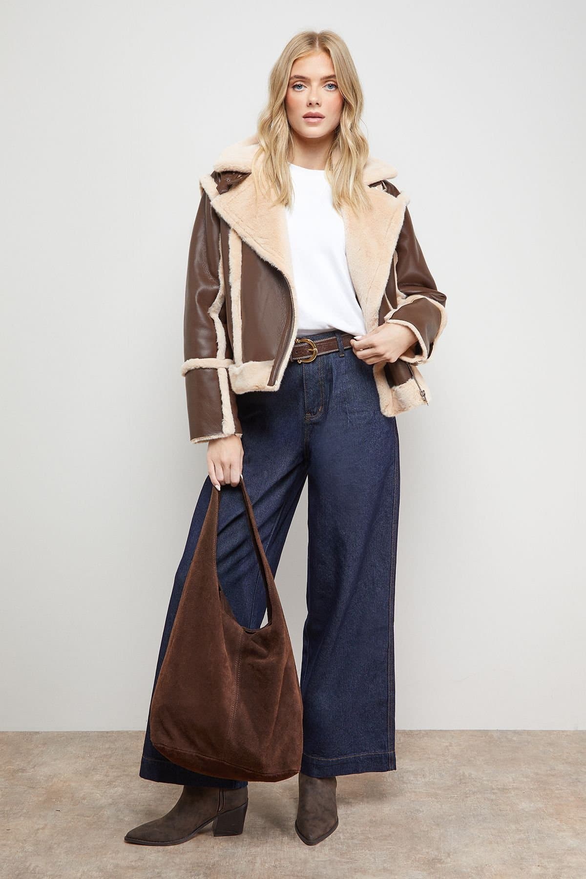 Oasis Oasis Women's Shearling PU Aviator Jacket in Chocolate