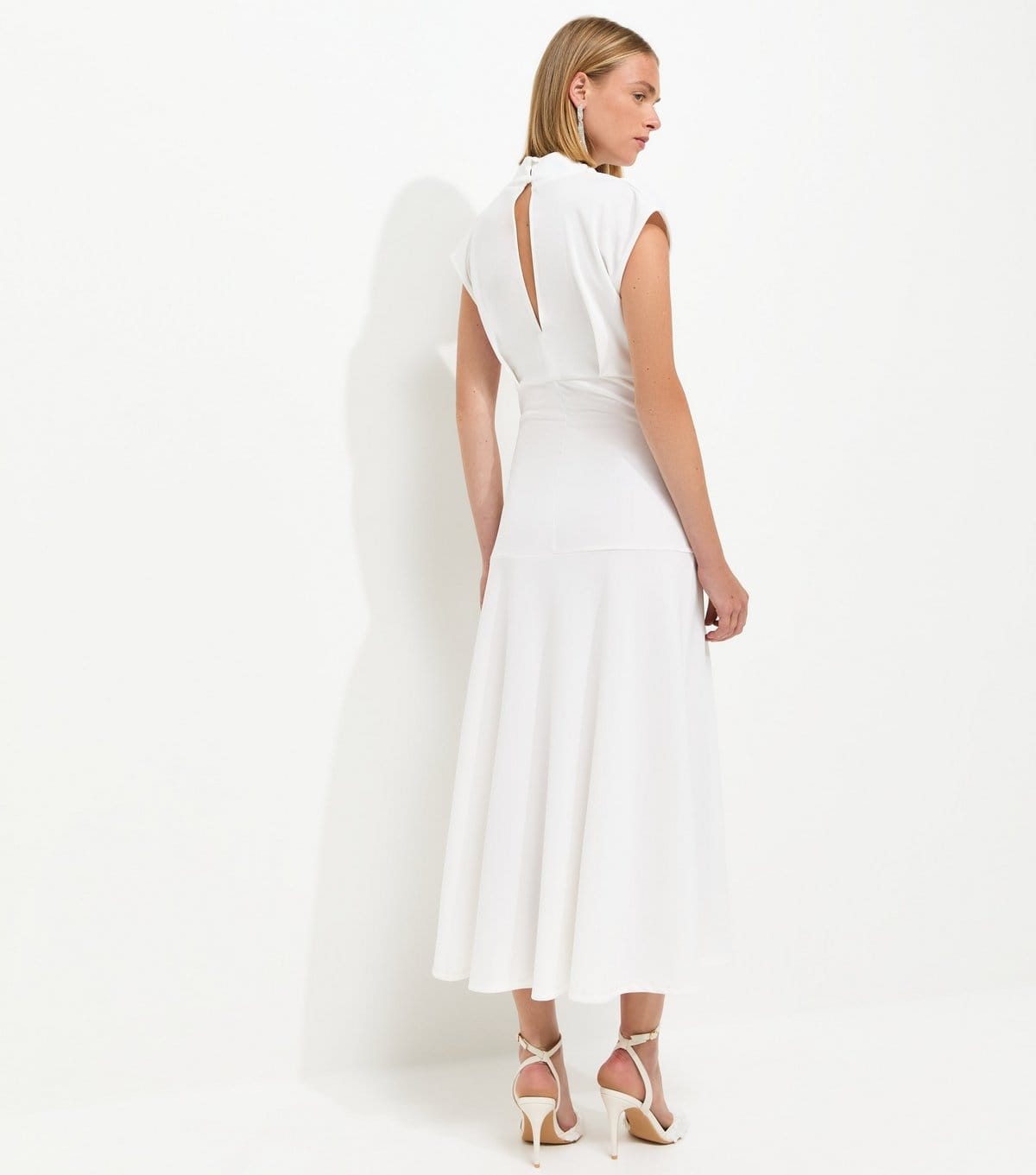 New Look Women's Cream High Neck Ruched Waist Midi Dress New Look - 4