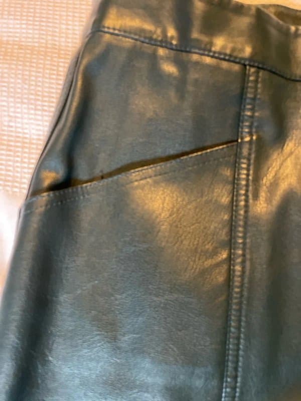 New Look Green leather look skirt 16