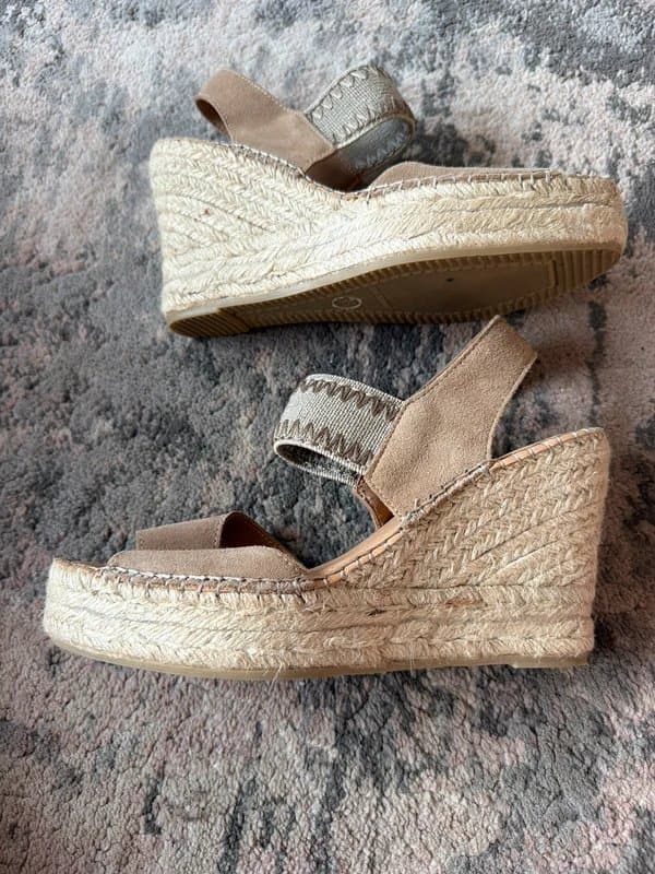 Daniel Daniel wedge heel espadrille sandals. Worn once and like new. Size 5