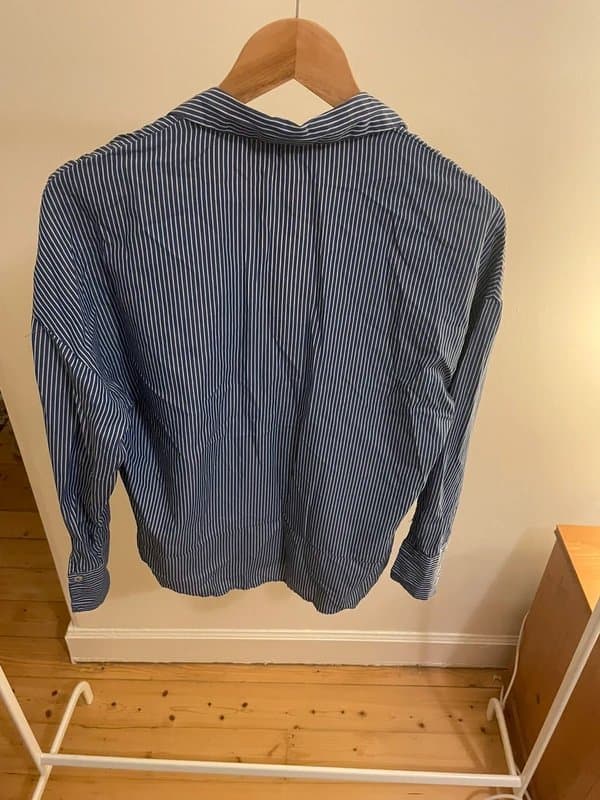 Bershka Bershka shirt with embroidery detail