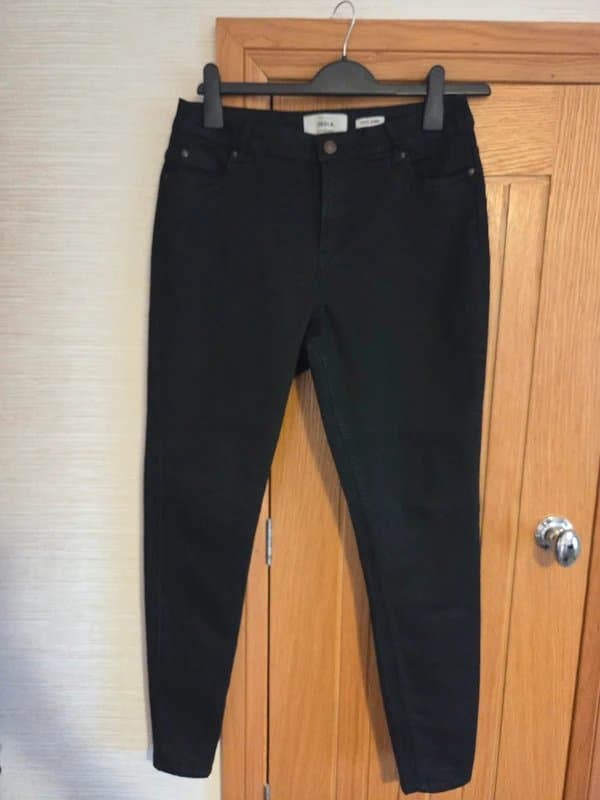 New Look New look black skin you jeans