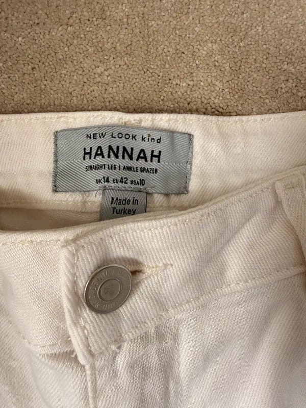 New Look New look ankle grazer white jeans size 14