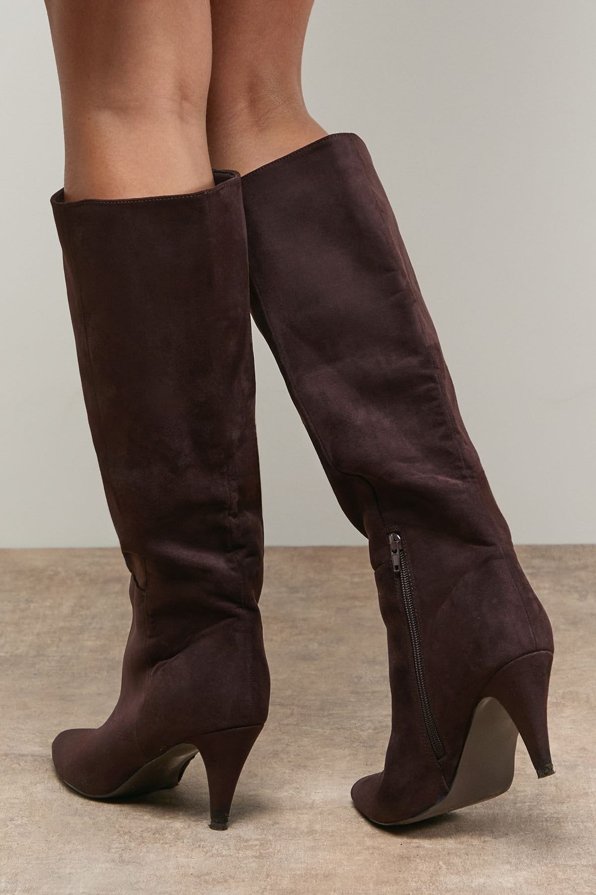 Oasis Oasis Women's Lilian Faux Suede Soft Point Medium Heel Pull On Knee Boots in Chocolate - 4