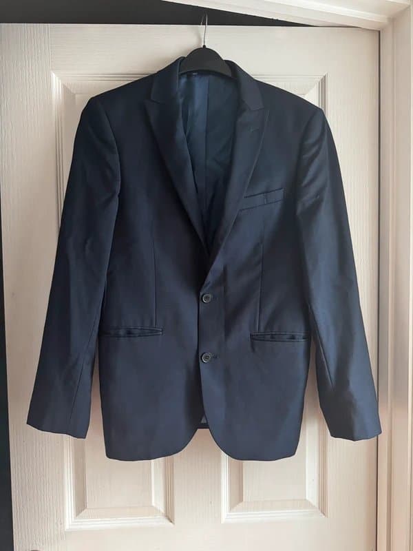 DKNY DKNY Men’s Navy Superfine 100% Wool Slim Fit Blazer – Size 38R RRP 150+