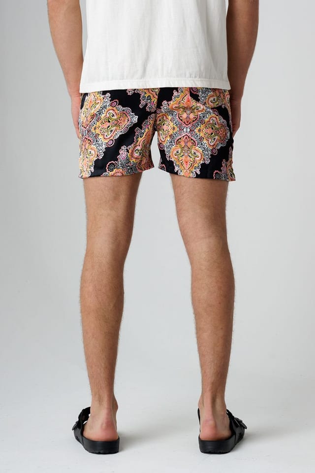 Influence Influence Men's Paisley Print Elasticated Shorts in Black - 2