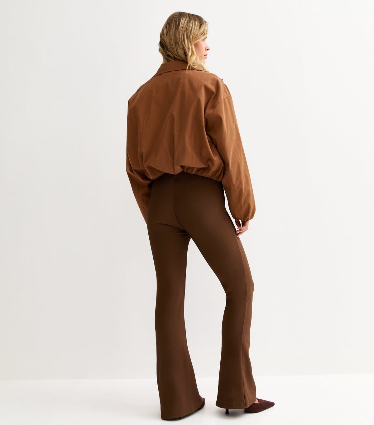 New Look Women's Petite Dark Brown Ribbed Flare Trousers New Look - 4