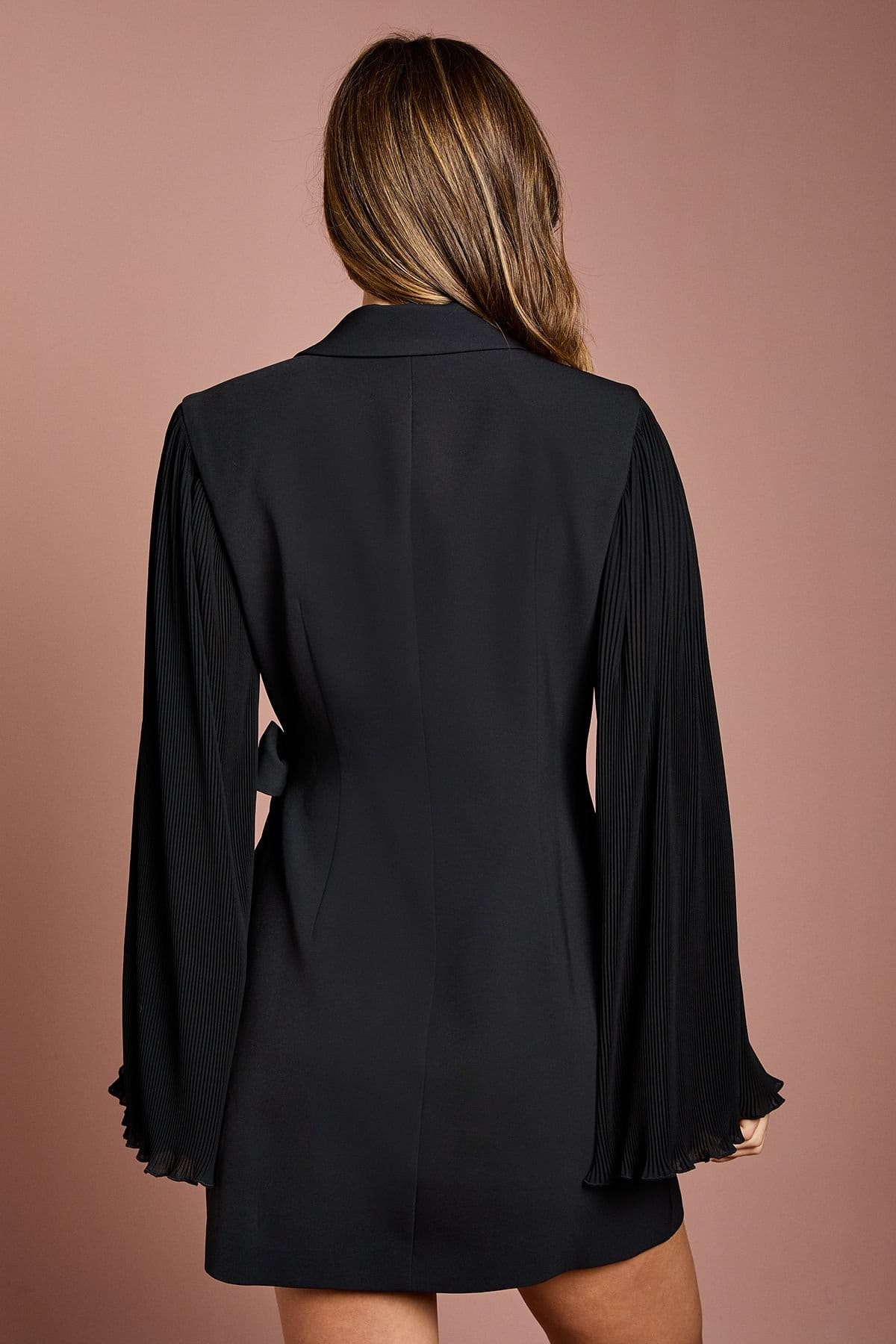 Coast Coast Women's Long Pleated Sleeve Blazer Wrap Dress in Black - 4