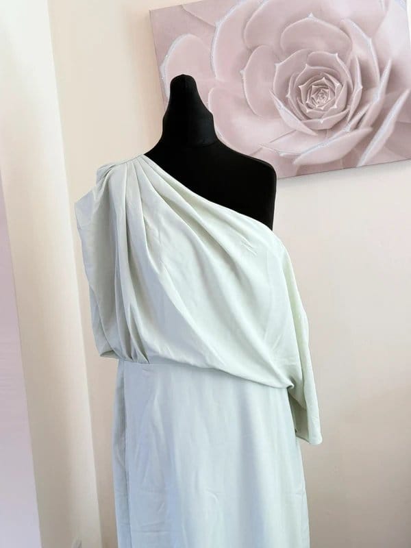 ASOS Design Asos design curve drape special occasions bridesmaids dress RRP £110 - 1